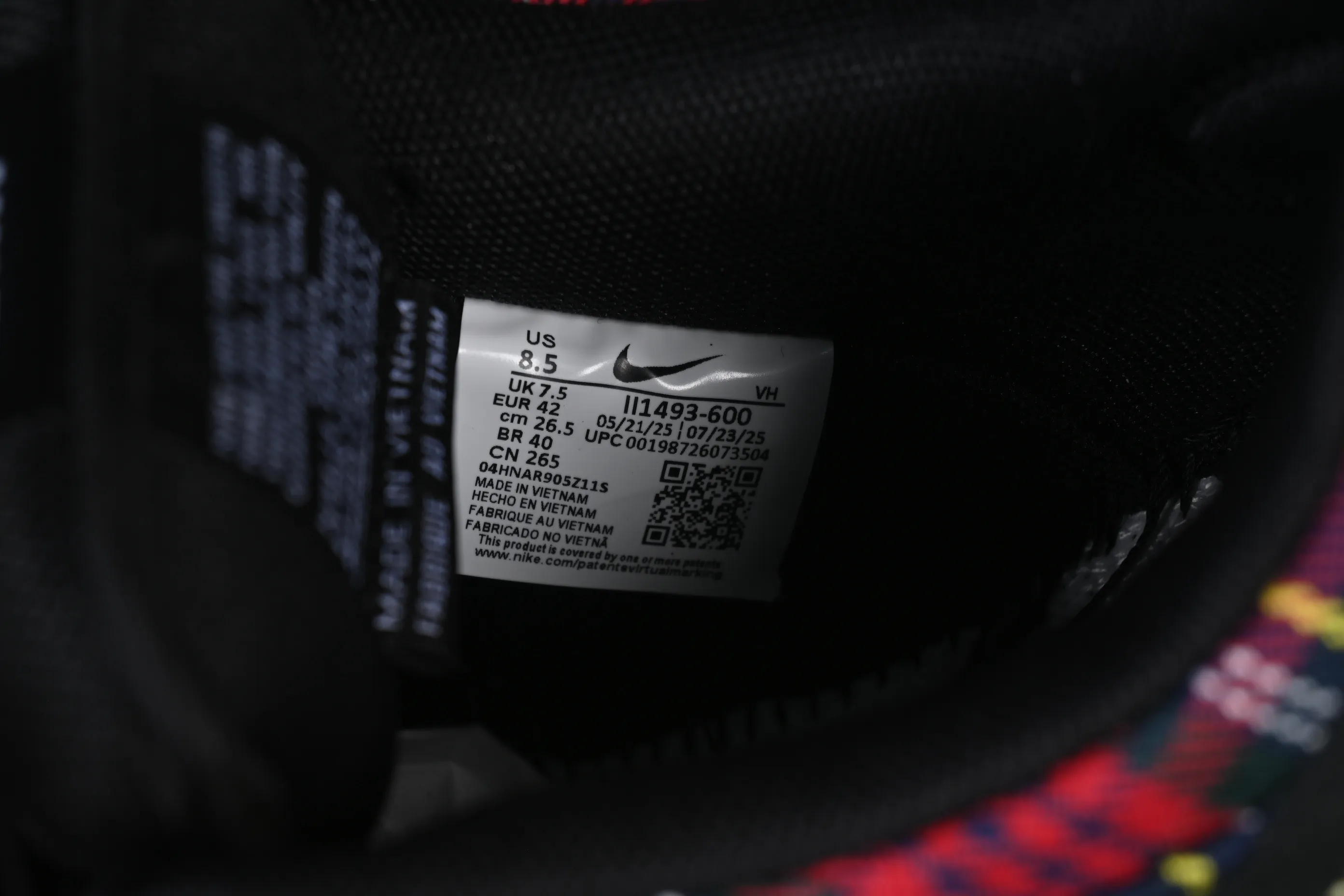 All categories Nk SB Dunk series Nk SB Dunk Low low-top sneakers Nike SB Dunk Low "Nardwuar" joint model Scottish plaid low-top casual skateboard shoes II1493-600